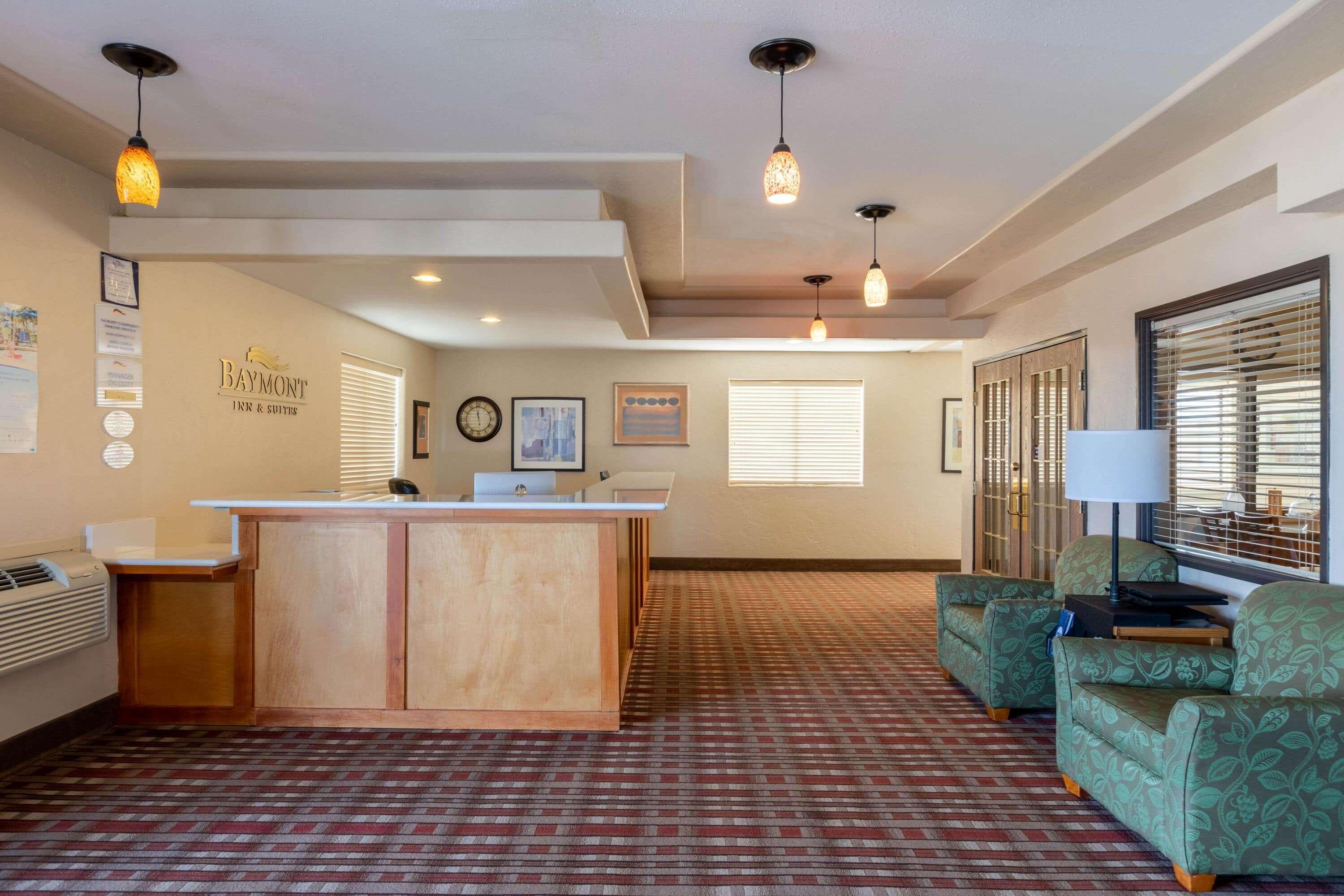 Baymont By Wyndham Spearfish Hotel Exterior photo